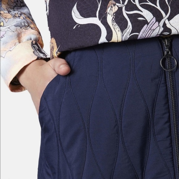 Topshop Premium Quilted Zip Skirt Mini Hardware - Picture 4 of 8